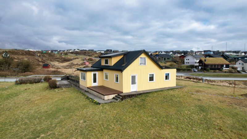 Vegurin Langi 2 — 4r, 141m²